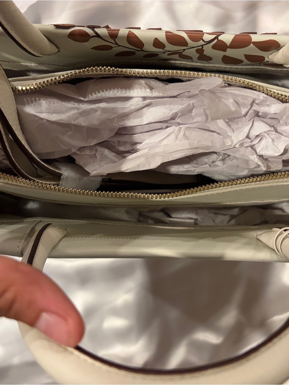 Radley London Autumn Leaves Medium Zip Top Leather Tote - Picture 3 of 4